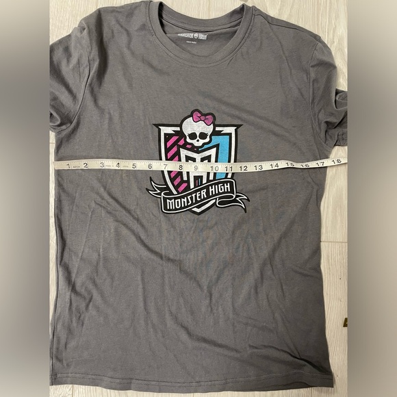 Monster Graphic T-shirt High School Logo Grey XS Ladies - Picture 12 of 13